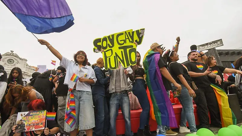 Marcha LGBT en Tijuana